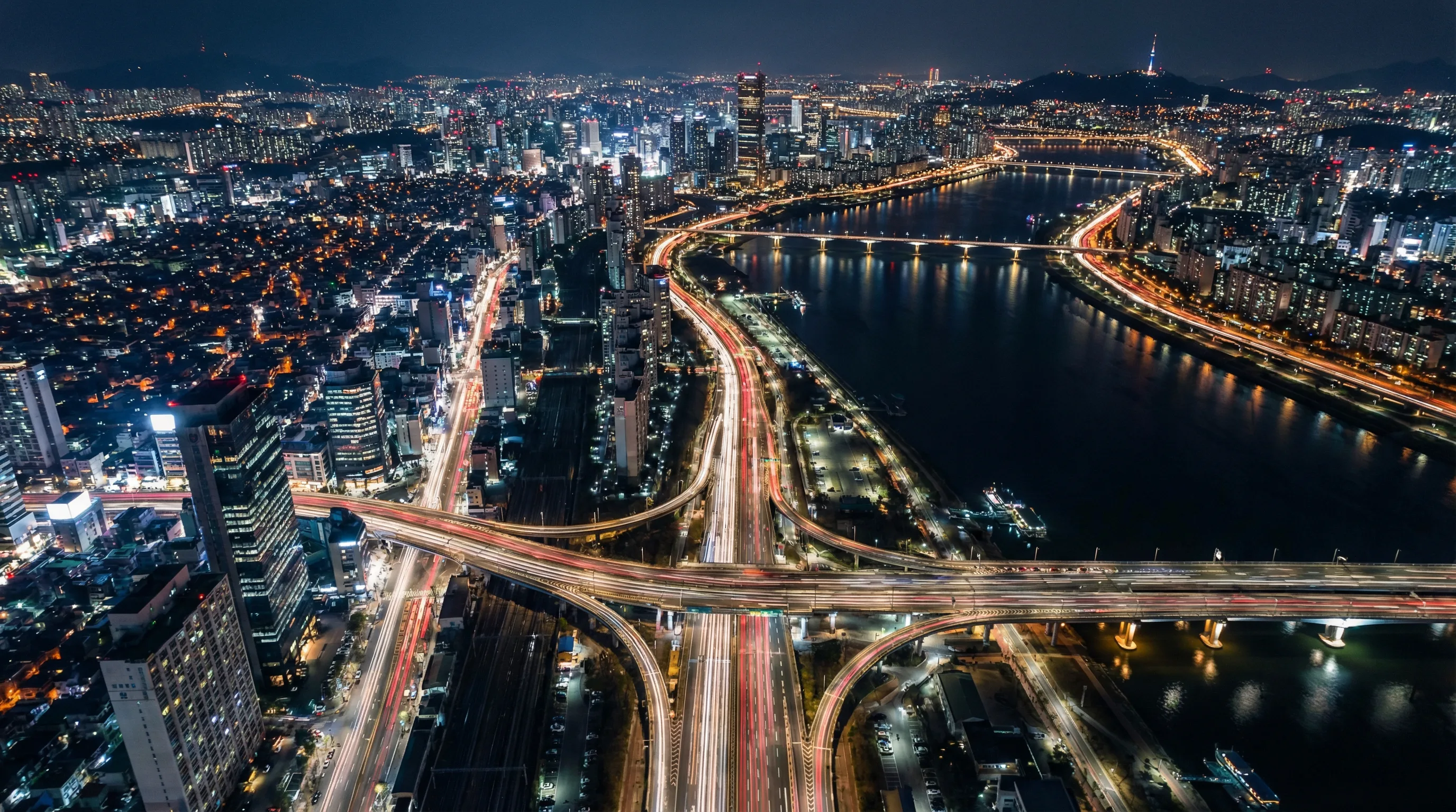 天美传媒热门视频 - 城市夜景航拍
